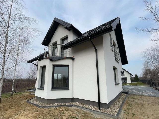 Na sprzedaż nowoczesny dom 146 m² z panoramicznymi oknami
