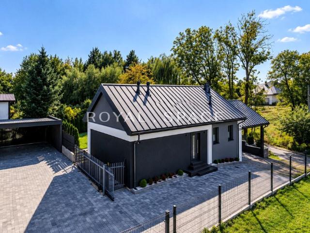 Nowy dom z ogrodem w Morawicy Morawica