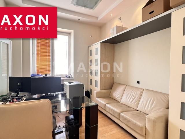 Wynajmę biuro 79 m² z widokiem i balkonem na Nowym Świecie