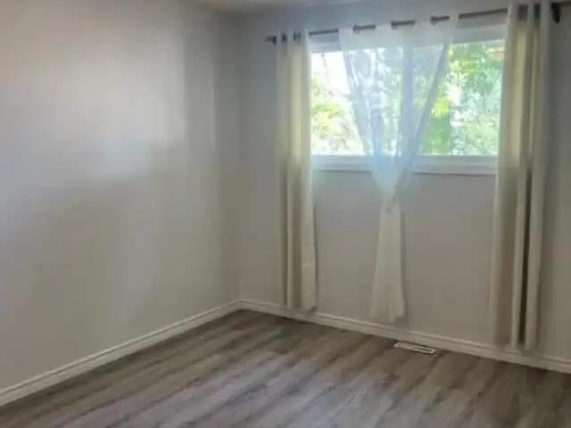 Now Available renovated 3 Bedroom Townhouse in family complex