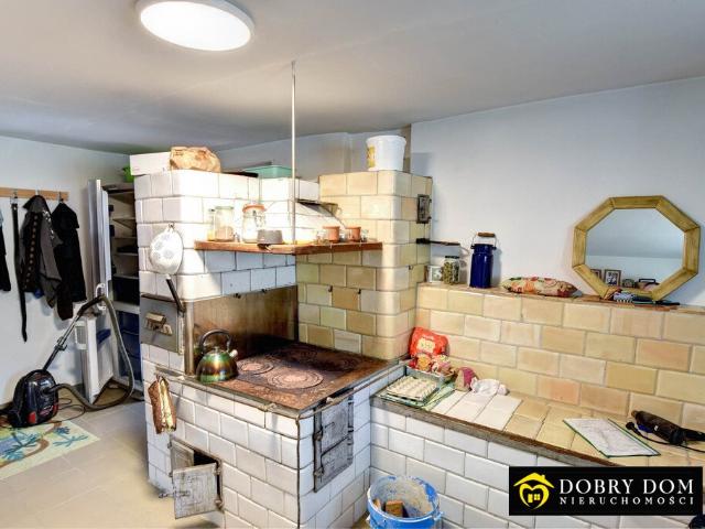 Polecam drewniany dom 139 m² z potencjałem inwestycyjnym