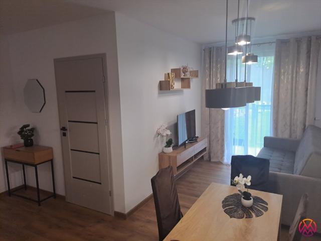 Nowe 2 pokoje z basenem i panoramicznym widokiem