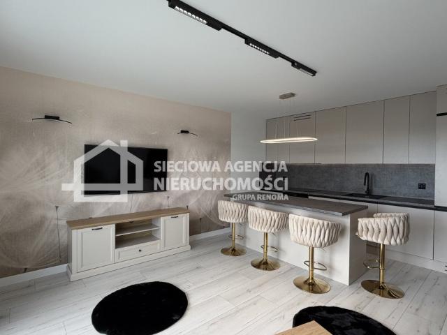 Nowe 3 pokojowe mieszkanie w Redzie wysoki standard, balkon