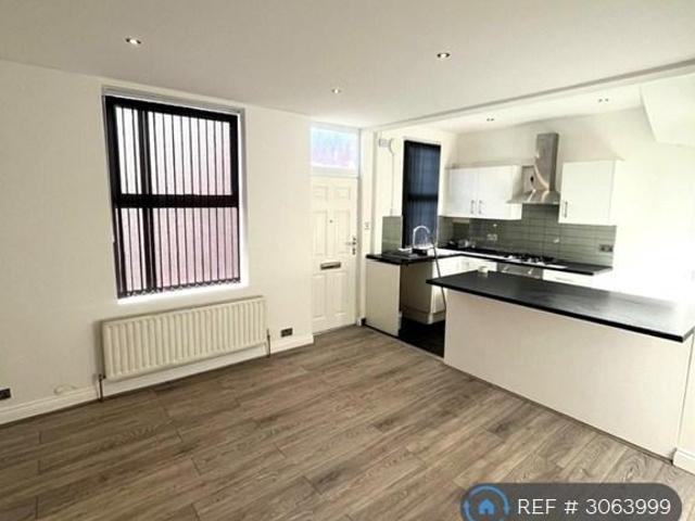 Nowell Grove, Leeds, LS9 2 bed terraced house to rent £950 pcm £219 pw
