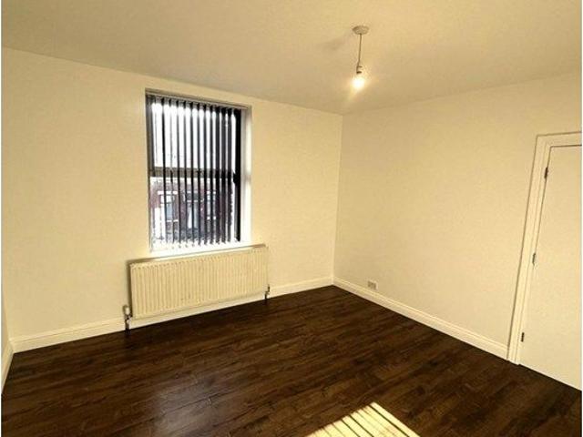Nowell Grove, Leeds LS9, 2 bed terraced house to rent, £950 pcm | PrimeLocation