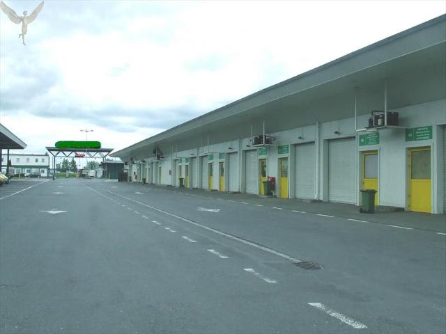 Nowoczesny magazyn 300 m2 z biurami i parkingiem zapraszam