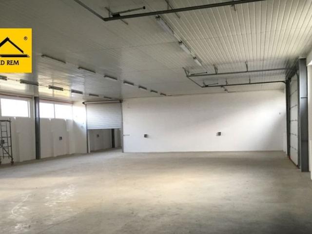 Nowoczesny magazyn 900 m² z biurem i ogrzewaniem