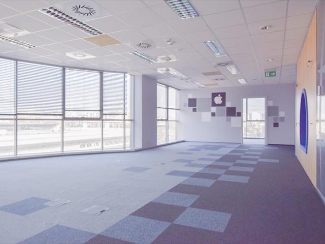 Na wynajem przestronny open space 406 m² w centrum Katowic