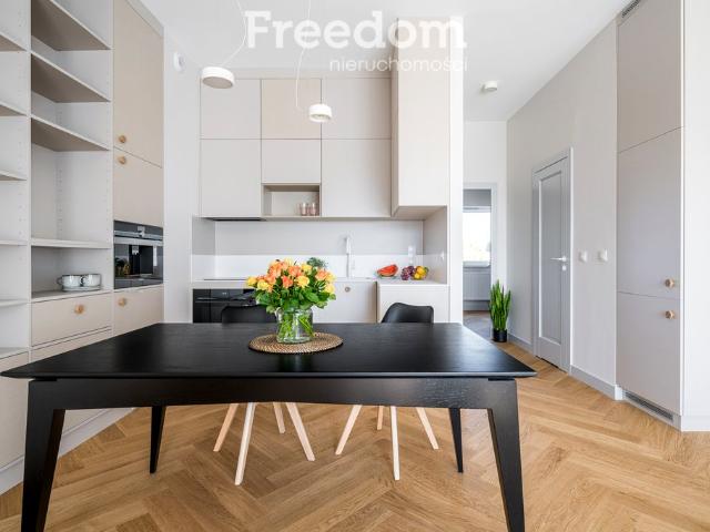 Nowy 3 pok. Apartament, klimatyzacja, Praga Poł Warszawa, Praga Południe