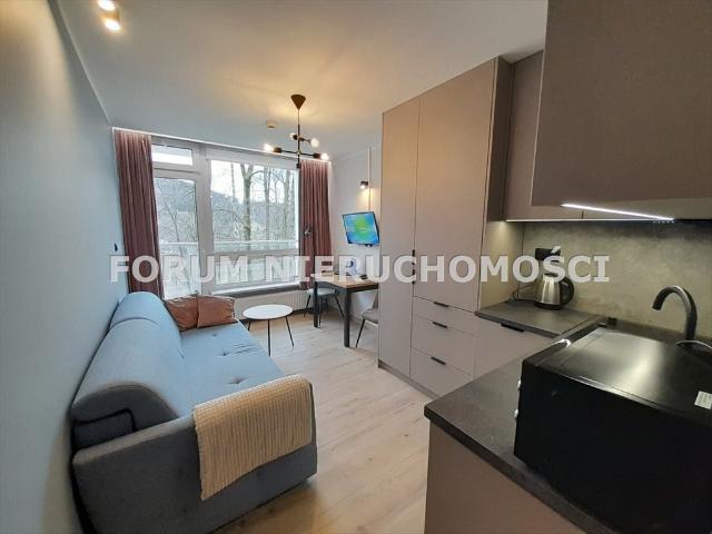 Nowoczesny apartament 15,83 m2 z parkingiem i pełnym wyposażeniem