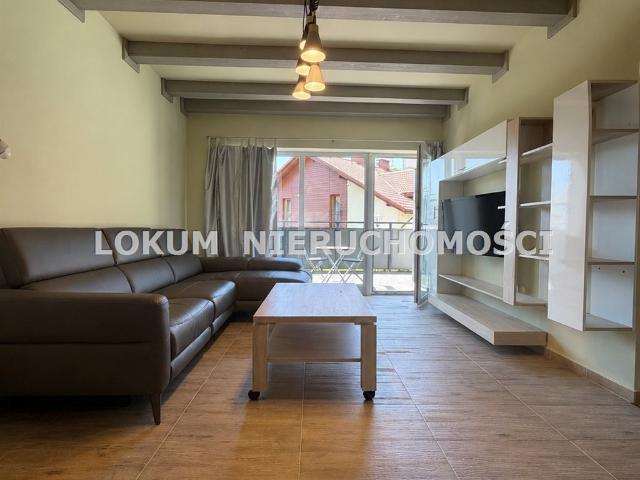 Nowoczesny 49 m2 apartament z poddaszem i pełnym wyposażeniem