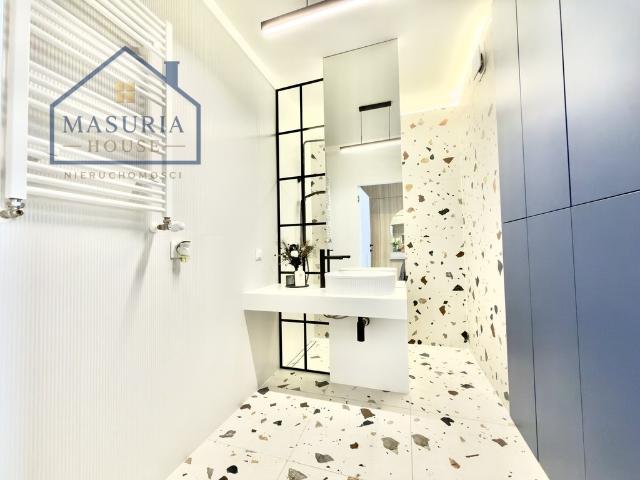 Nowoczesny 3 pokojowy apartament z balkonem w centrum