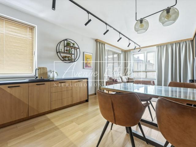Nowoczesny apartament 60 m² z balkonami, wysoki standard