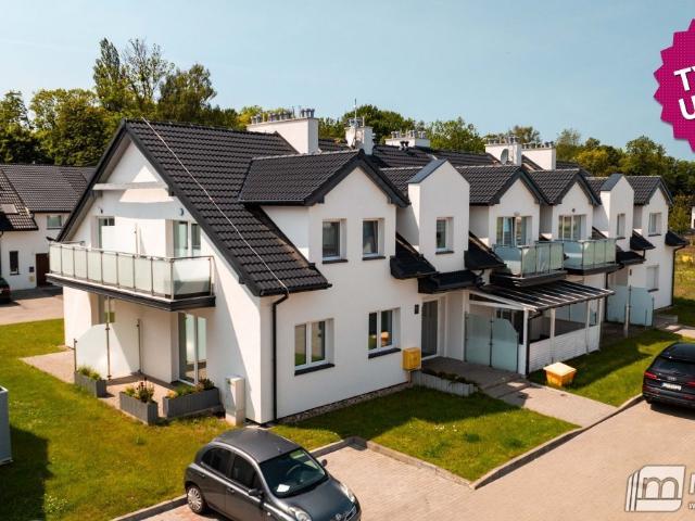 Nowoczesny apartament studio z balkonem i parkingiem