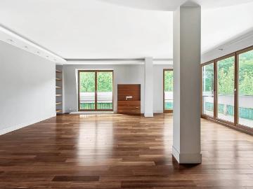 Nowoczesny apartament przy Łazienkach Królewskich