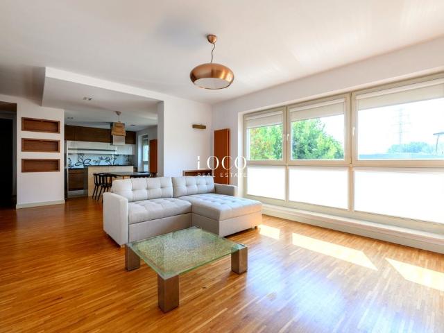 Nowoczesny apartament w sercu zielonych Zawad Warszawa, Wilanów