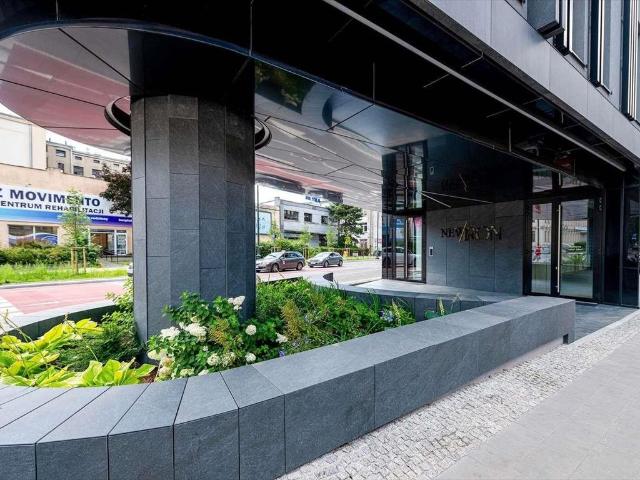 Nowoczesny apartament z balkonem i tarasem w centrum Łodzi
