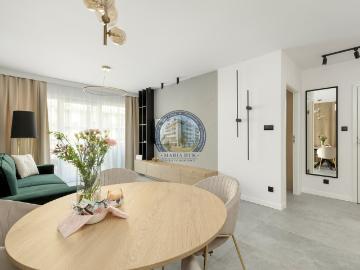 Luksusowy apartament z basenem i jacuzzi w Dziwnowie