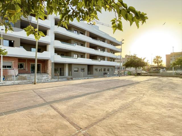 Nowoczesny apartament z basenem i solarium w Santa Pola