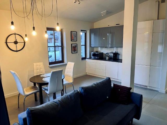 Nowoczesny apartament z klimatyzacją i balkonem ul. Wiercieńskiego, Nałęczów