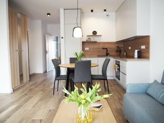 Nowoczesny apartament z miejscem w hali garażowej