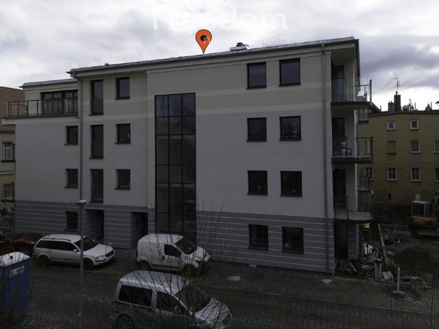 Nowoczesny apartament z ogródkiem w Cieplicach Zdrój