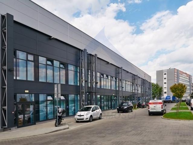 Na wynajem nowoczesny biurowiec 407 m² z możliwością magazynu