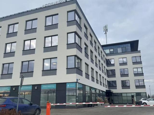 Nowoczesny biurowiec 1200 m², podział, prestiż