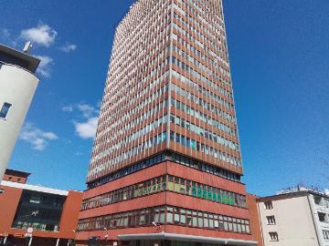 Nowoczesny biurowiec w centrum Gdańska, 52 m2, panoramiczne przeszklenia