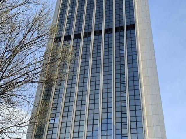 Nowoczesny biurowiec w centrum Warszawy zapraszam