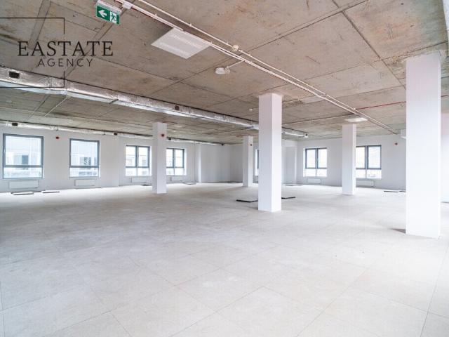 Nowoczesny biurowiec w Sopocie, 2500 m², taras, parking