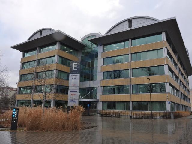 Wynajmę nowoczesny biurowiec 242 m² w Wiśniowym Business Park