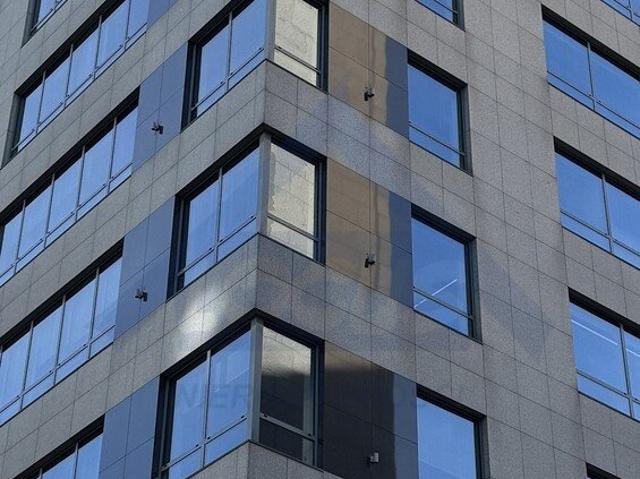 Nowoczesny biurowiec Wilanów, 1075 m², taras, parking