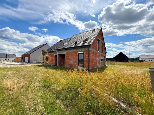 Nowoczesny bliźniak z pompą ciepła 130 m² w Mechlinnie polecam!