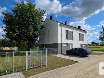 Nowoczesny bliźniak z dużym ogródkiem, gotowy do odbioru