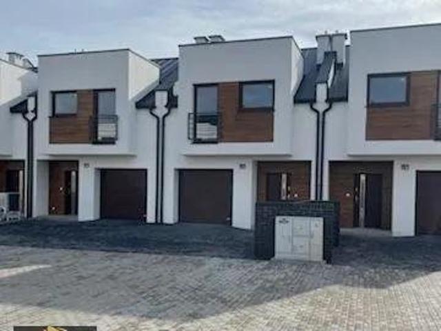 Nowoczesny bliźniak 141 m2 z garażem i tarasem