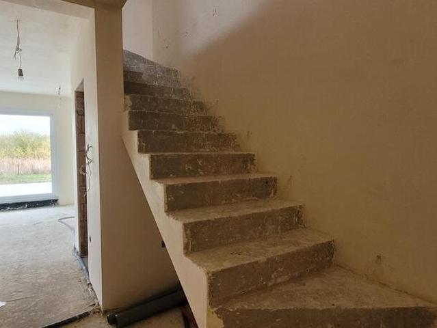 Na sprzedaż nowoczesny bliźniak 156 m² z garażem i ogrodem