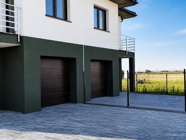 Nowoczesny bliźniak 136 m² z garażem i ogrodem
