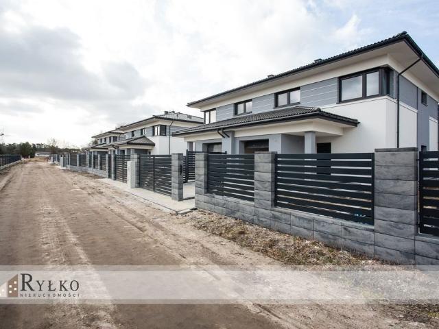 Nowoczesny bliźniak 138 m² w Cielu, garaż, ogrzewanie podłogowe polecam!