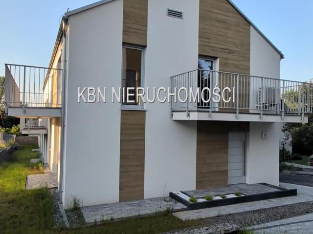 Nowoczesny bliźniak 139m2 z ogrodem i garażem