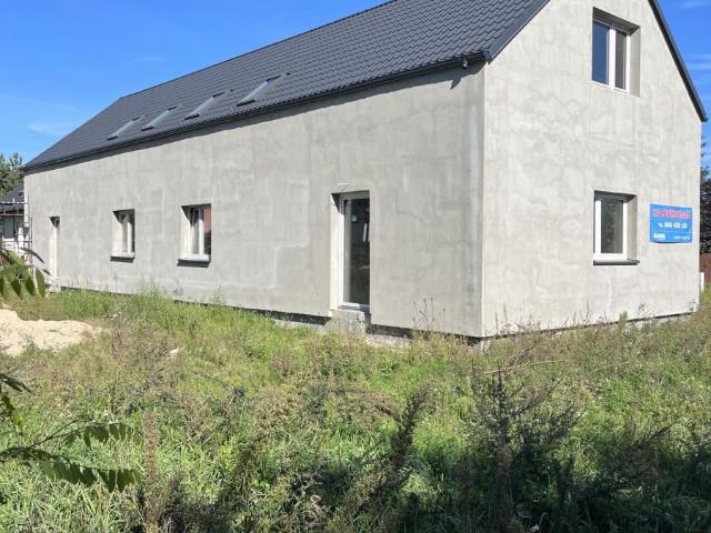 Nowoczesny bliźniak 200 m² z możliwością wykończenia