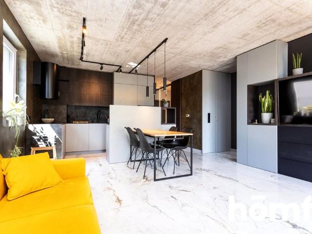 Nowoczesny dwupoziomowy apartament Zielonki ul. Na Popielówkę