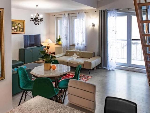 Nowoczesny dwupoziomowy apartament 81 m² Polanica Zdrój