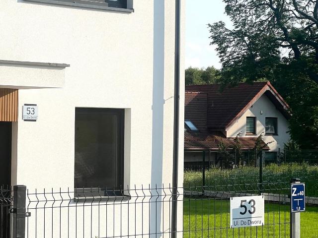 Polecam nowoczesny dom 84,4 m² z pełną własnością i lasem