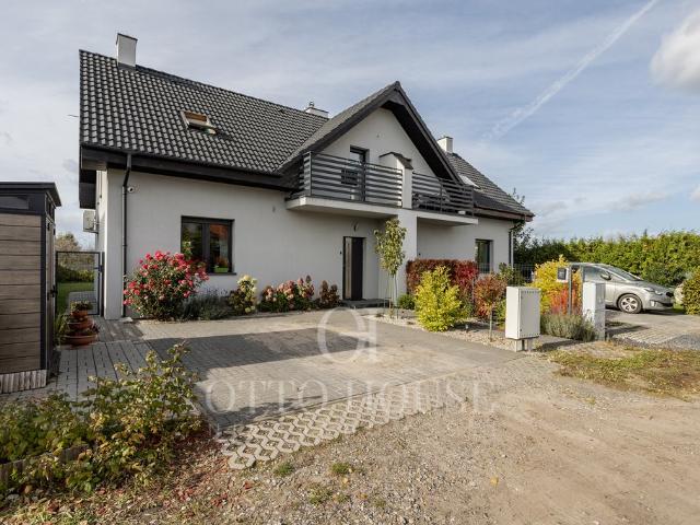 Nowoczesny dom 93,4 m² w Rokietnicy gotowy do wprowadzenia