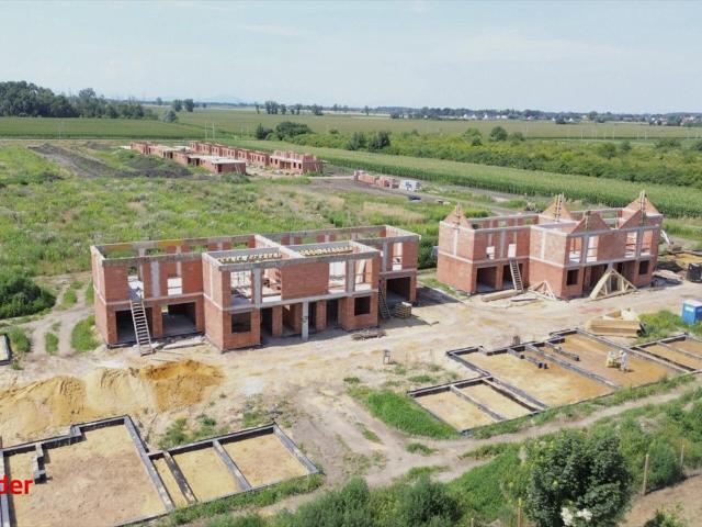 Nowoczesny dom 90 m² z ogródkiem i balkonem w Siechnicach zapraszam