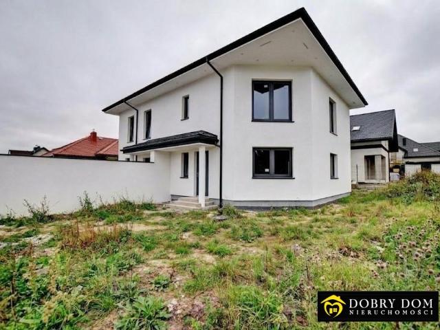 Nowoczesny dom 100 m² z energooszczędnymi rozwiązaniami polecam!