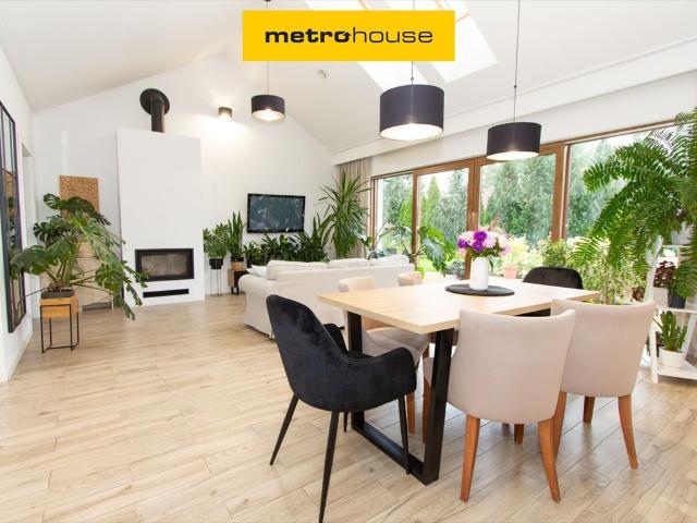 Nowoczesny dom 103 m² z dużym ogrodem i garażem