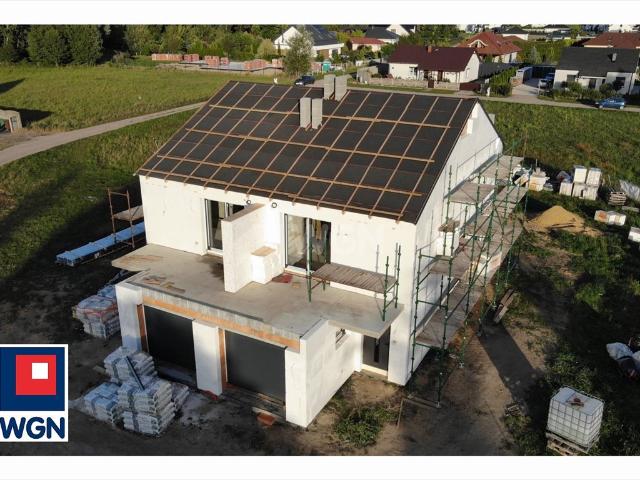 Nowoczesny dom 106 m² z garażem w Starych Oborzyskach zapraszam