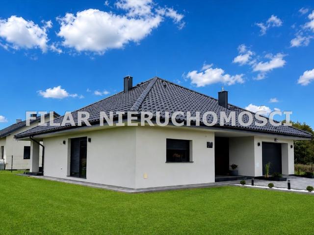 Nowoczesny dom 115 m2 z garażem i ogrodem